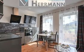 Ferienwohnung Herzstück im Haus Schlossblick
